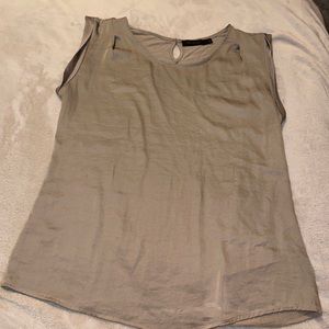 The limited top size large